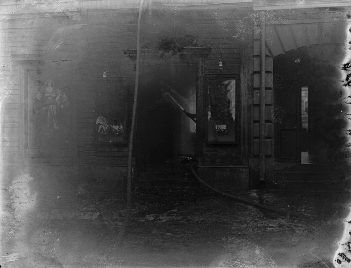 Olympiabranden. Biografen öppnade 1905, vid branden omkom maskinisten.