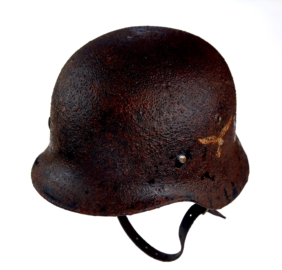 Tysk hjelm for Luftforsvaret m/40
Levert tilbake. Er ikke lengere i vår samling. Besluttet av inntakskomiteen