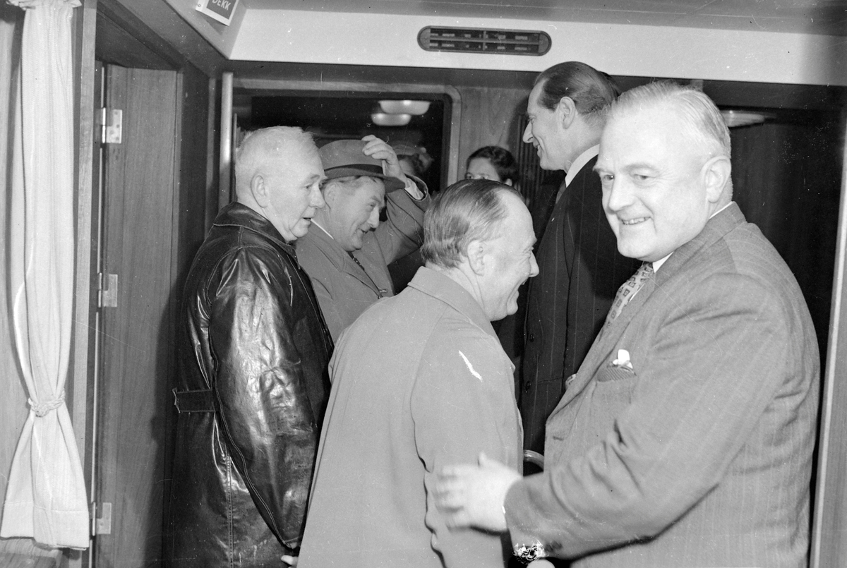 Hurtigrute Håkon Jarl på sin første tur nordover.