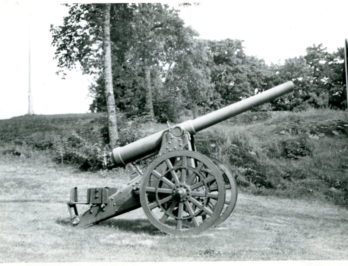 Kanon m/1885, 12 cm. Villingsberg, Närke.