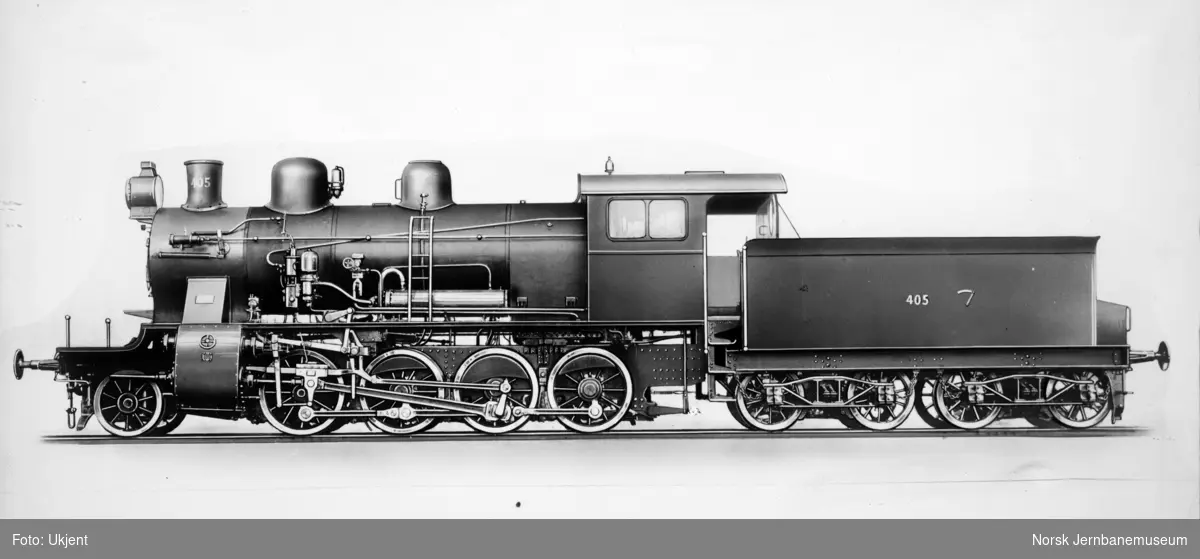 Leveransefoto av damplokomotiv type 24c nr. 405 fra Nydqvist & Holm