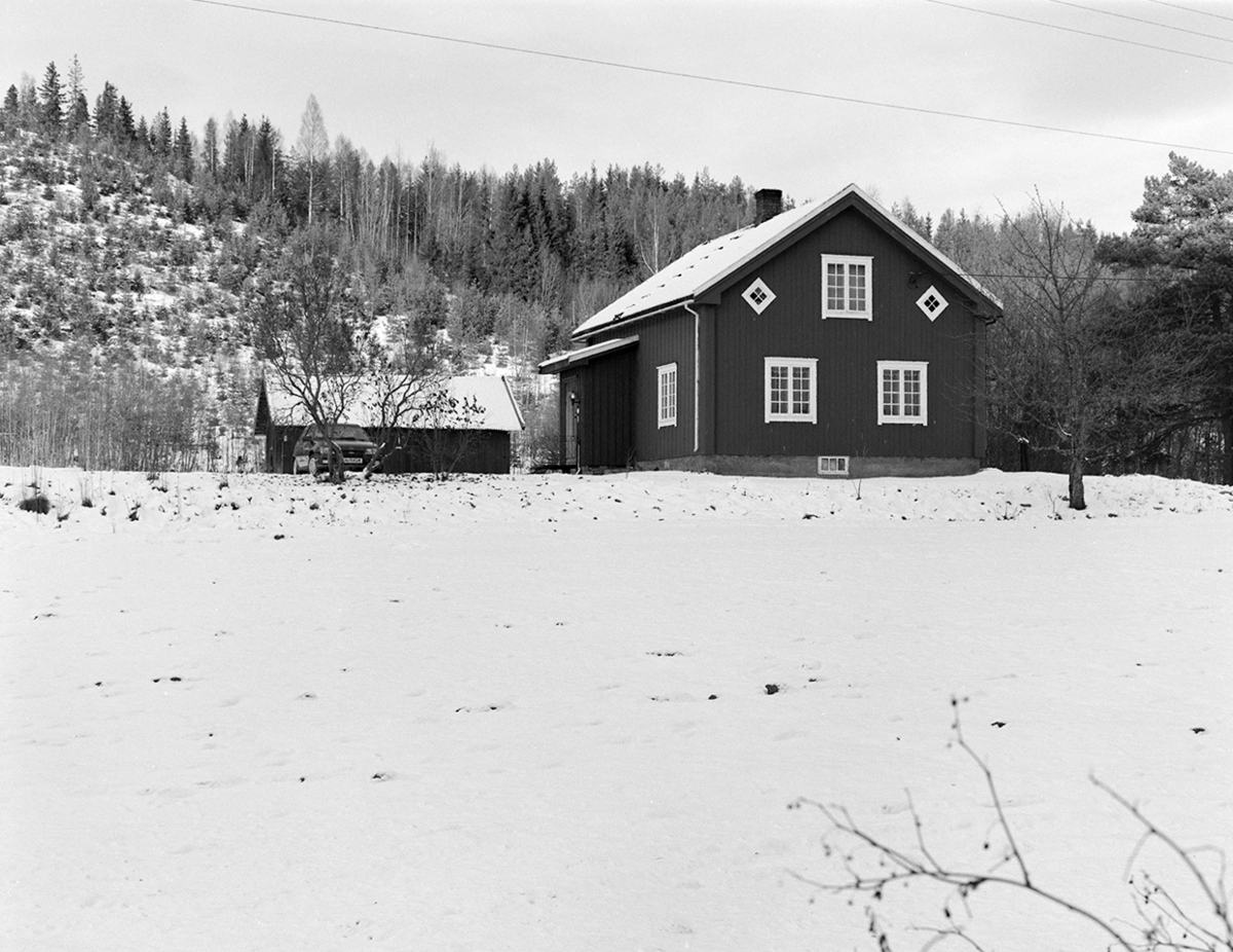Øvre Eikstua, husmannsplass Helgøya. 540-1.