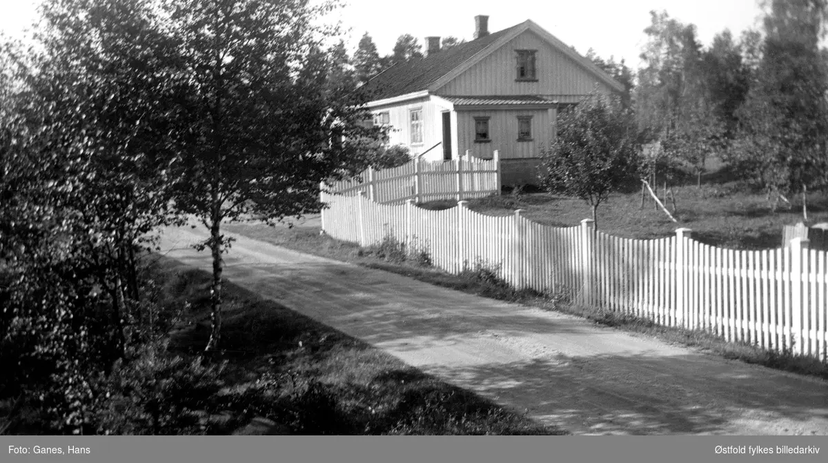 Mørk skole i Spydeberg, 1920-åra.