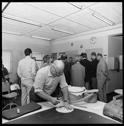 Besøk av helsepersonell fra Skien, i rekonvalesentverkstedet