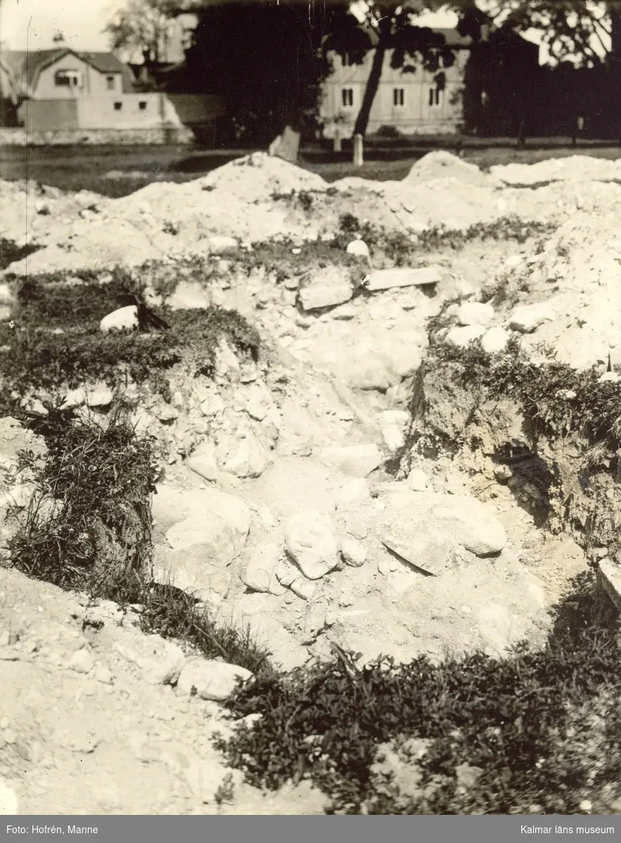 Arkeologisk utgrävning av Storkyrkan på Gamla kyrkogården.