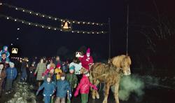 Åpning av julegata i Strømmen ved Strømmen Rådhus