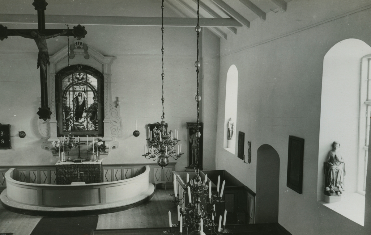 Altaret i Törnsfalls kyrka.