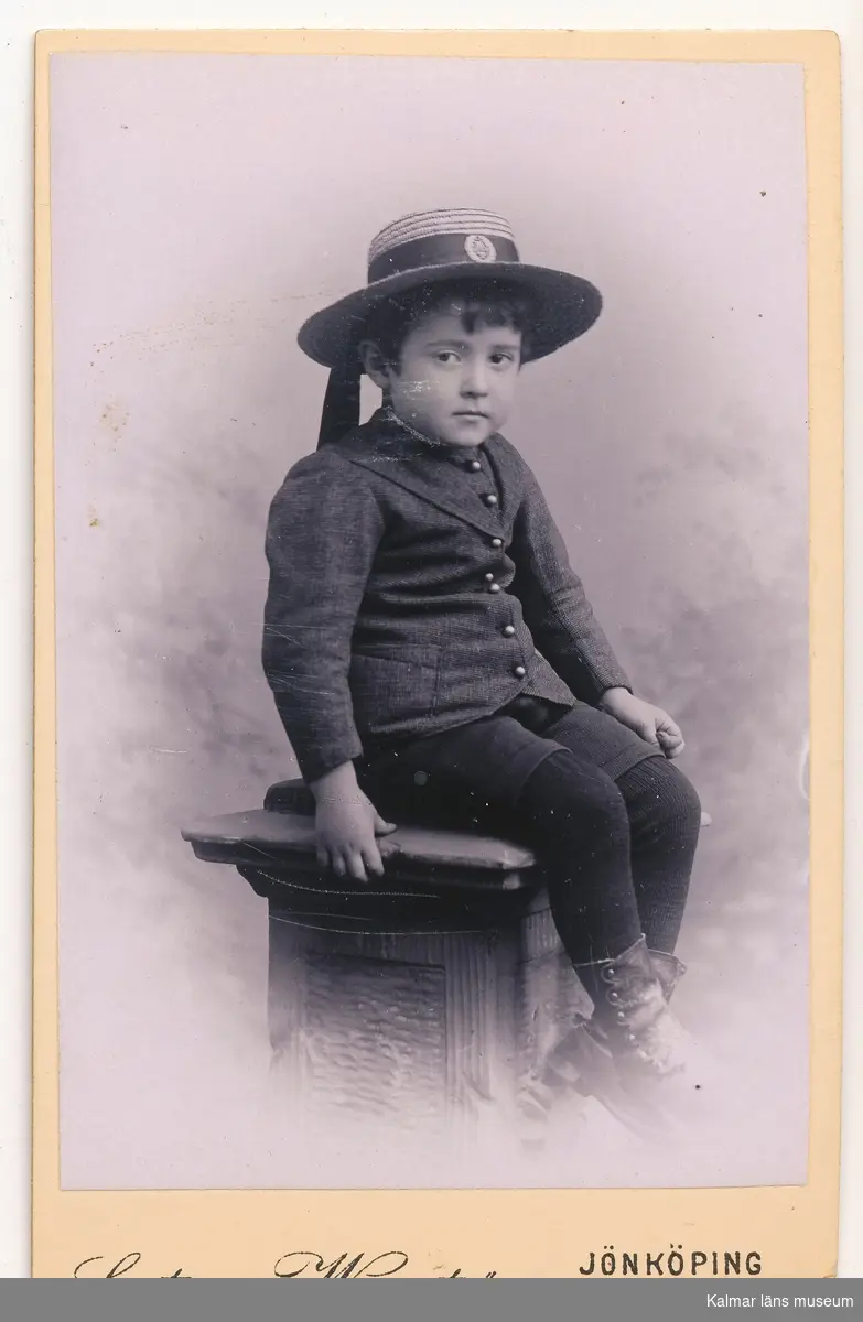Porträtt på läroverksadjunkt Ernst Klefbeck, Falun, som barn.