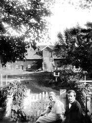 Ekteparet Margrethe Holm f. 1877 og  botaniker Haaken Hasber