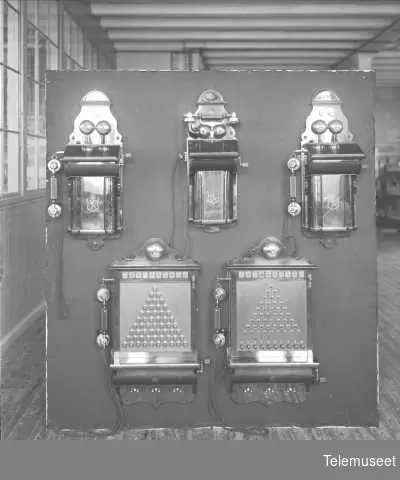 Telefonapparater, telefonsentraler, utstillinger, Verdensutstillingen Frogner nov 1914. Elektrisk Bureau.