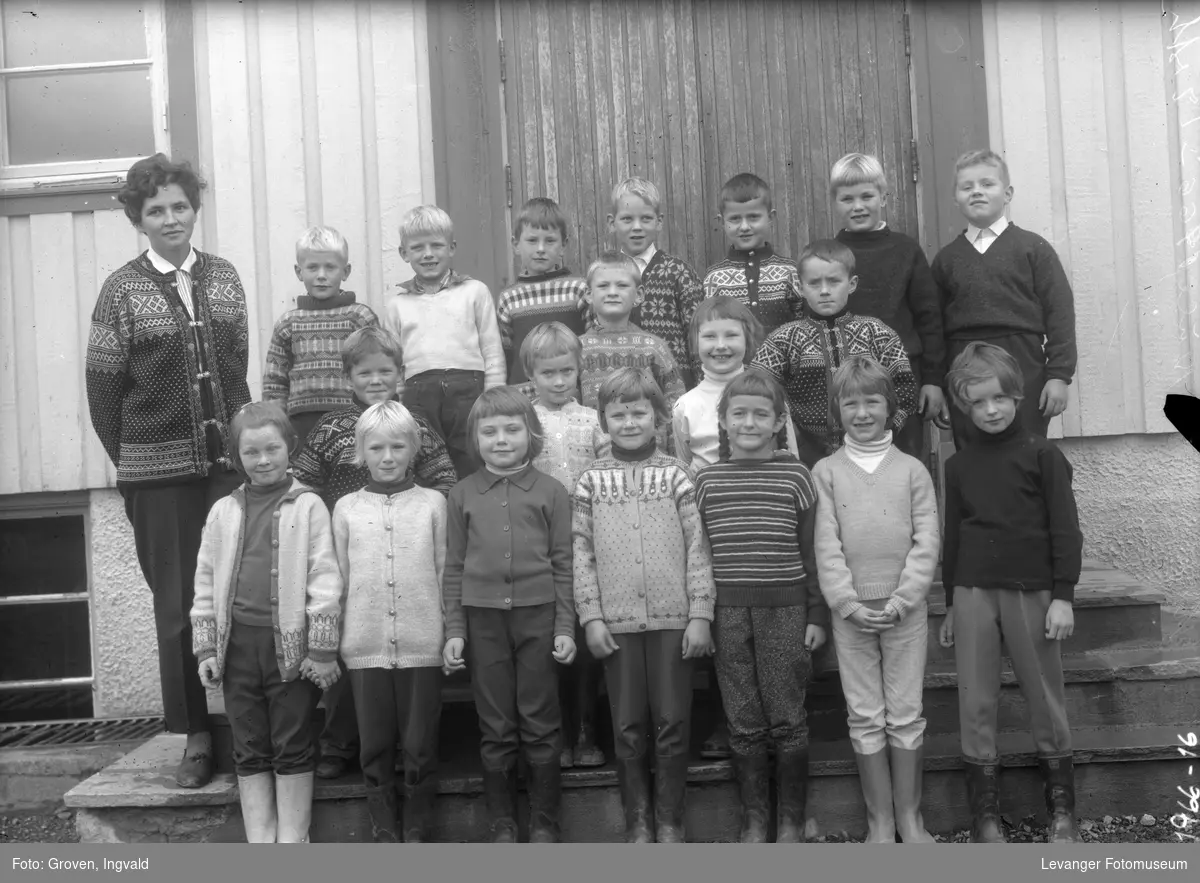 Skolebilde fra folkeskole. Mule skole,1966-1967.