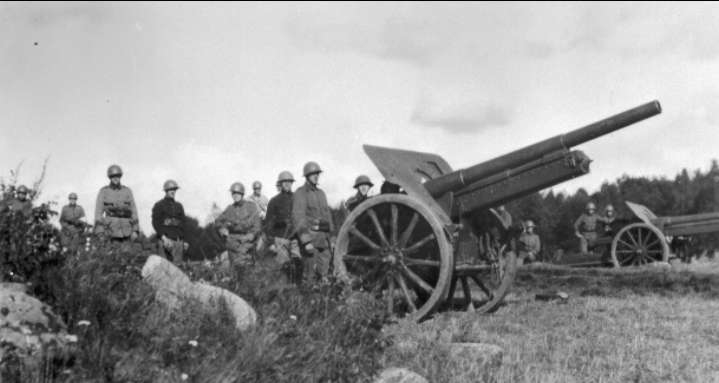 A 10, skarpskjutning med 10,5 cm kanon m/17 vid Sälsendy (Selsendy) 1926. Förstoring 25 x 40 cm.
