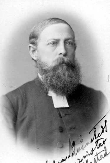 Jakob Qvänstedt.
Född 1857 i Kvänums sn.
Död 1928 i Näs sn