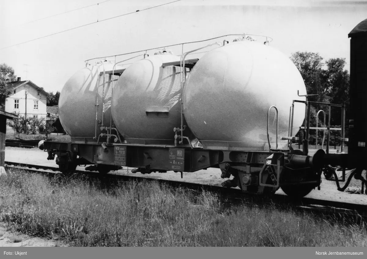 Beholdervogn for transport av mel, litra U5 nr. 75030