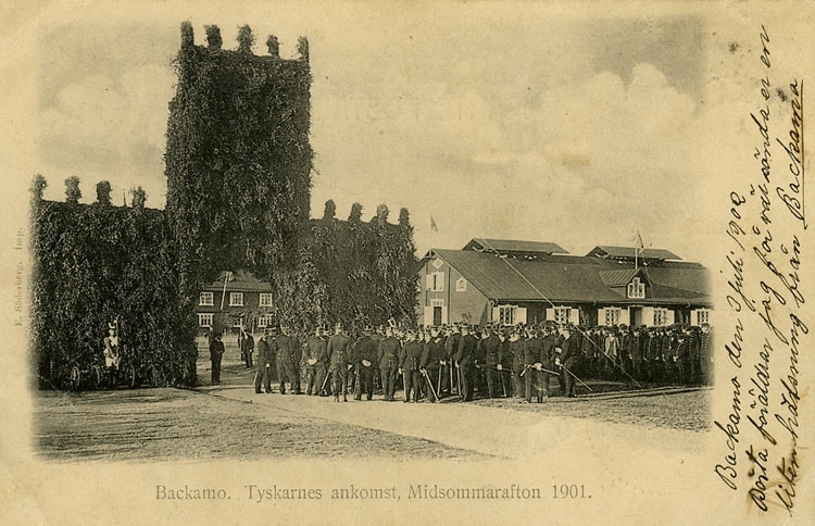 Enligt Bengt Lundins noteringar: "Backamo. Tyskarnas ankomst. Midsommarafton 1901".
