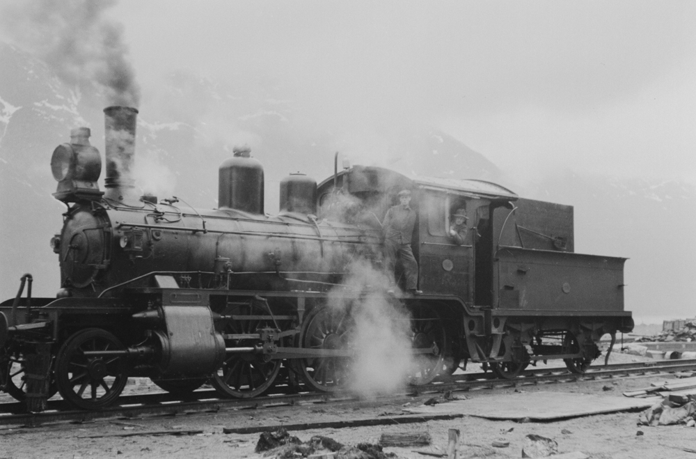 Det første lokomotivet som kom til Mosjøen.