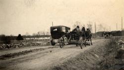 Amerikansk veghøvel "Russel Grader" i Østfold 1924