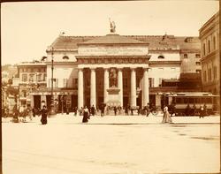Genova, Liguria, Italia: Carlo Felice-teatret, dvs Operahuse