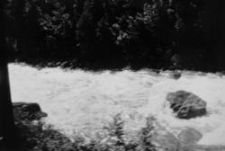 Rauma elv. Fra Nordmøre Museums fotosamlinger.