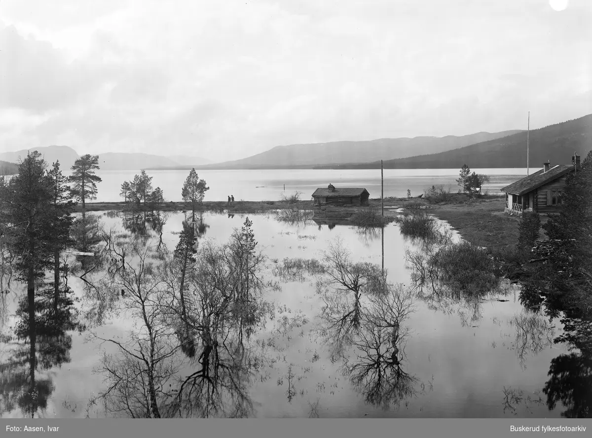 Fra Torkelsbu i Pålsbufjorden i flom
Torkelsbustryken 1926