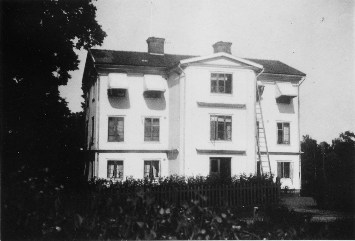 Gamla Holmsund.
Bomhus