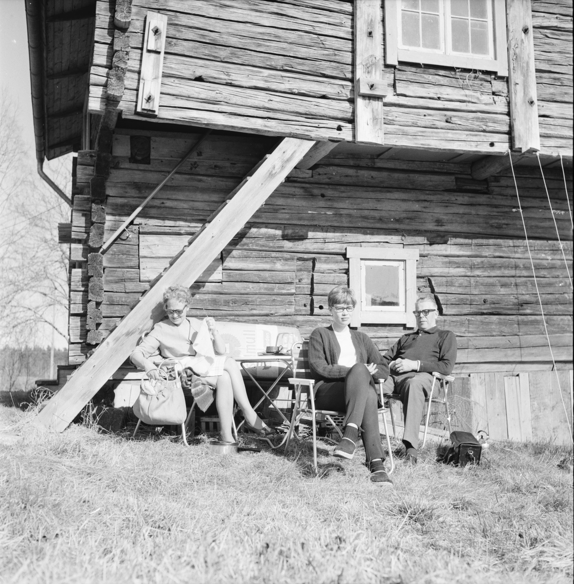 Sörbo,
hos Lisa Jonsson,
2 Maj 1965