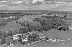 Svinningen gård, gnr./bnr.129/1. Spydeberg, flyfoto.