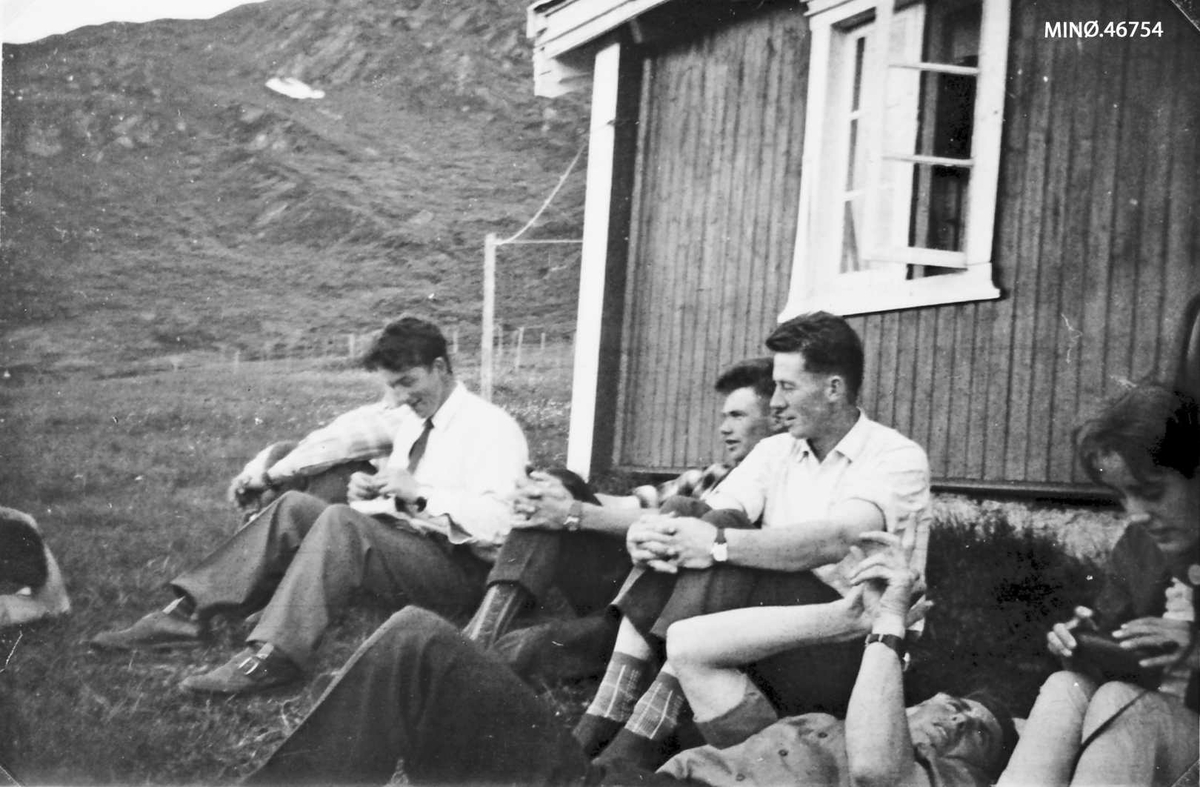 Torgeir Tallerås, Jostein Slåen, Ole Tallerås, Øystein Borkhus, Audhild Solfrid Dahlen. 