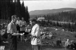Nasjonalt orienteringsløp på Totenåsen 4.juni 1950. Serie på