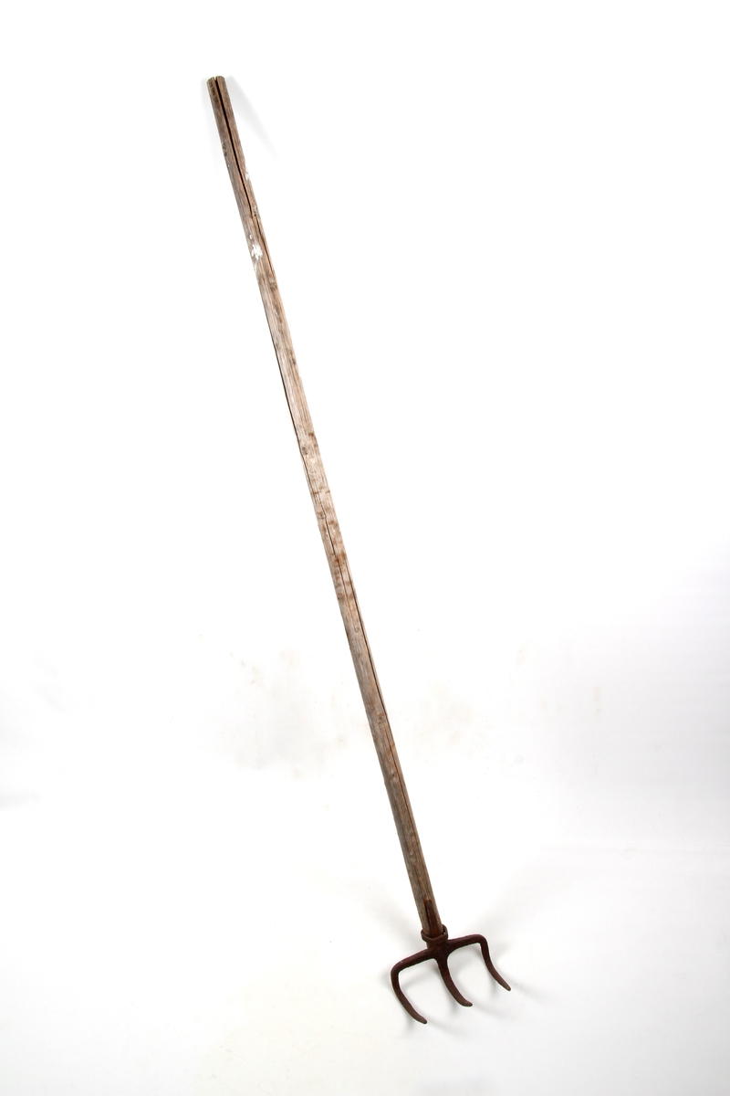 Sprettegrip til å spretta "møkka" med.