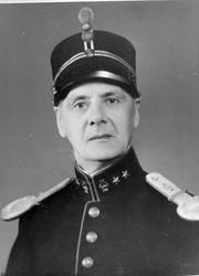 Musikkløytnant P. M. Lande.