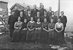 Gruppebilde, kanskje framhaldsskole