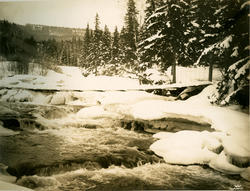 Lillehammer, Mesnaelva, antakelig ovenfor badedammen.