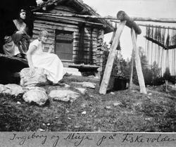 "Ingeborg og Muje på Fiskevolden"