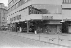 Storgata: Gunerius-hjørnet. Mars 1974
