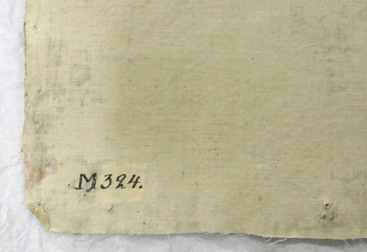 Bonadsmålning på grövre linnelärft målad i tempera - pigment, ägg och ev. mjöl - som framställer Abraham offrar Isak.
Färger: Klart blått, svagt rödgult, grågrönt, något rödbrunt och svart.
Bonaden tillhör troligen någon ur Unnarydsgruppen, eventuellt Nils Lundbergh (ca 1720-1790) eller hans medarbetare Per Nilsson (1741-1820).

Inskrivet i huvudkatalogen 1886.