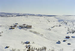Sør-Fron, Wadahl høyfjellshotell, vinterlandskap, skiløpere 