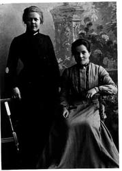 Portrett av to kvinner