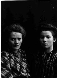 Portrett av to kvinner