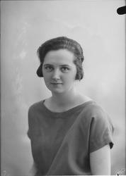 Portrett av Åsta Øren