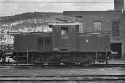Elektrisk skiftelokomotiv type El 10 nr. 2515 på Sundland i 