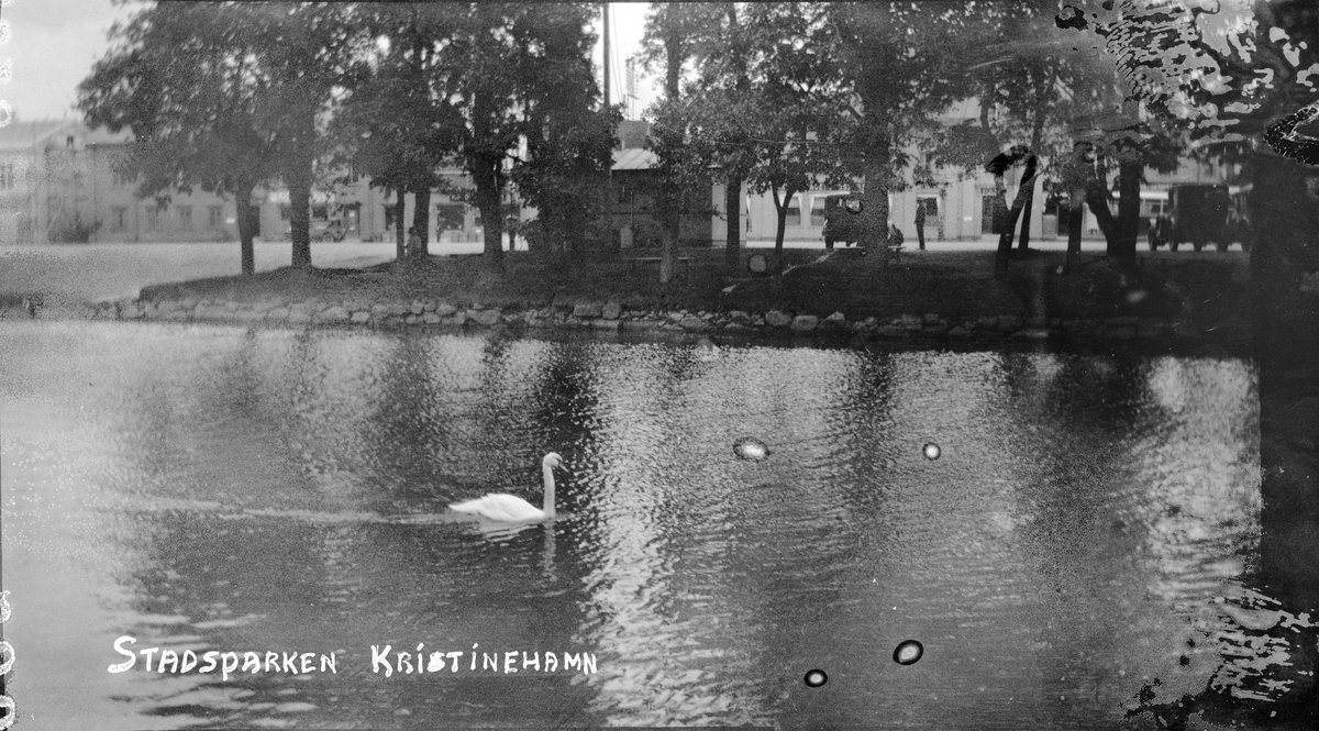 Bilsemester 1928 - stadsparken i Kristinehamn