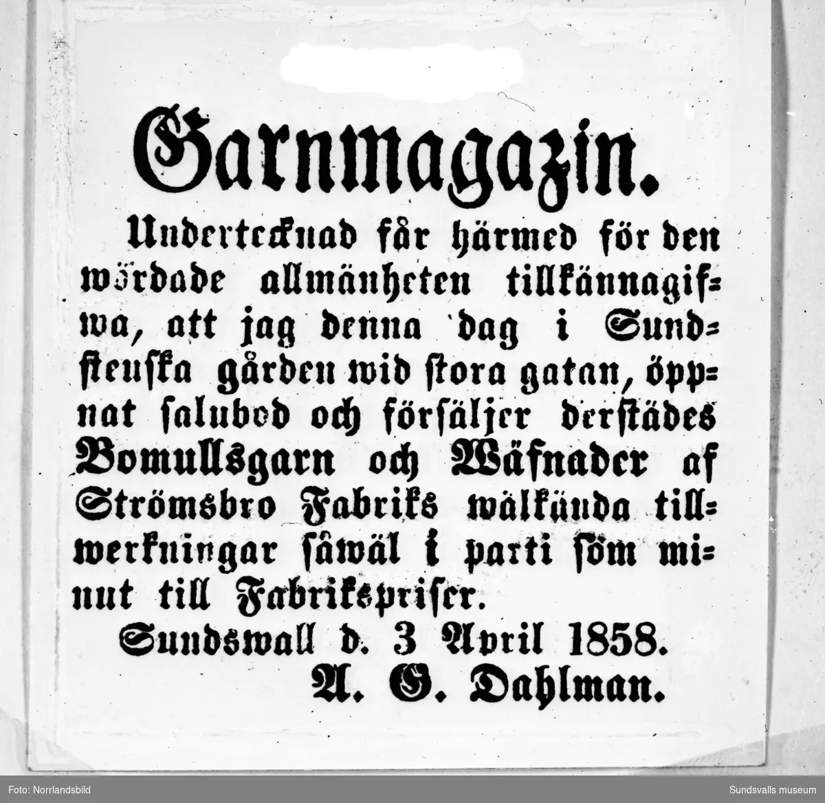 Gatuvy vid Dahlmans varuhus på Storgatan 38. Andra bilden är ett reprofoto av en gammal annons från 1858 då rörelsen startade.
