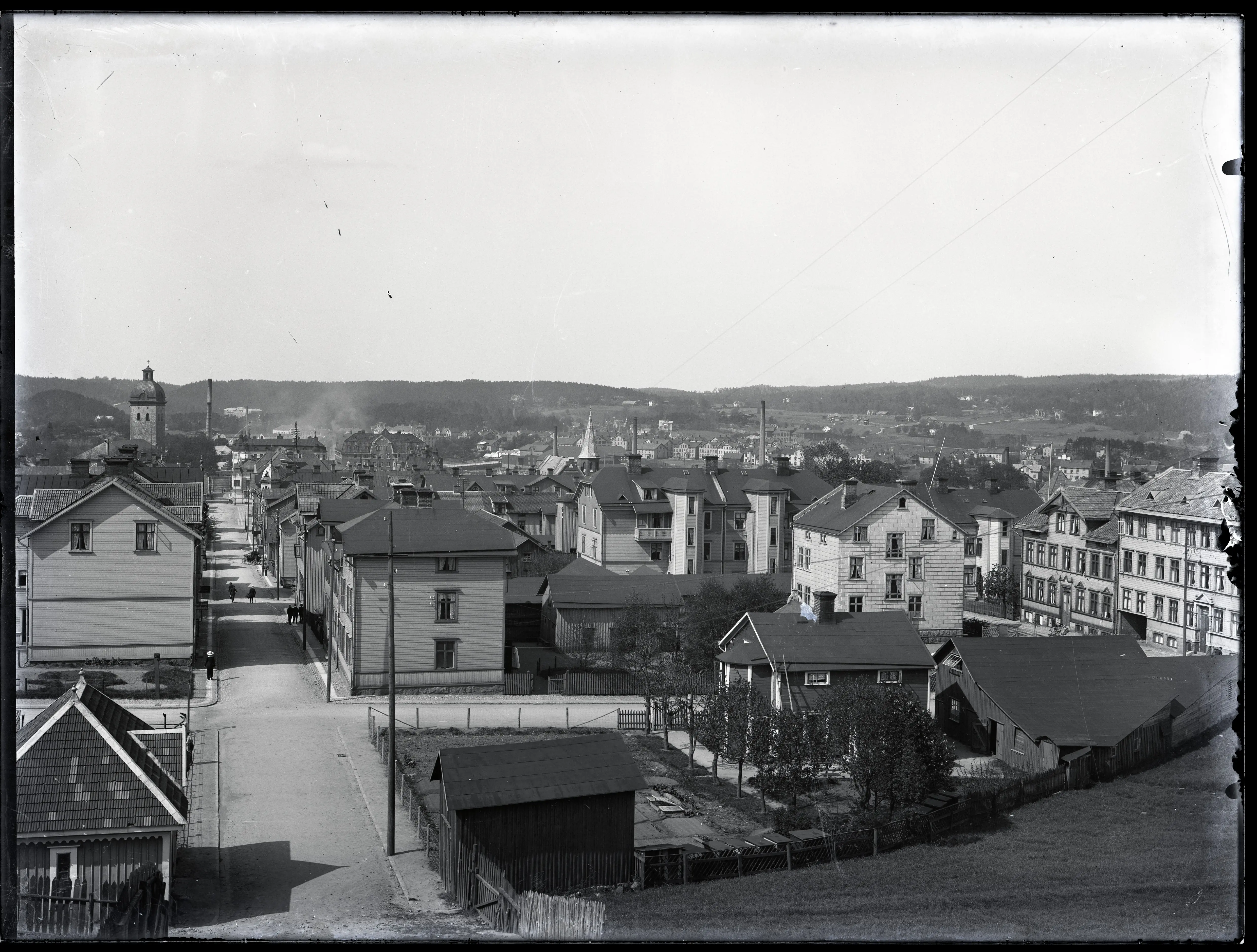 Vy ver Bors frn Caroli kyrka mot vster. (kommun): Bors County (ln): Vstra Gtaland Photograph by: Fredrik Bruno Date: 26-27.08.1944 Format: Colour Bors, Vstergtland, Sweden | View of Bors from - Flickr