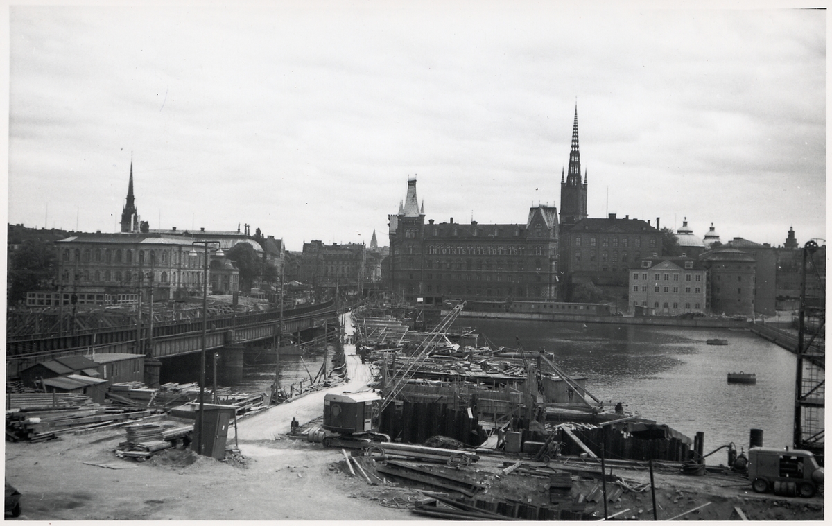 Stockholm Centralstation. Byggarbeten på nya bron över Riddarfjärden.