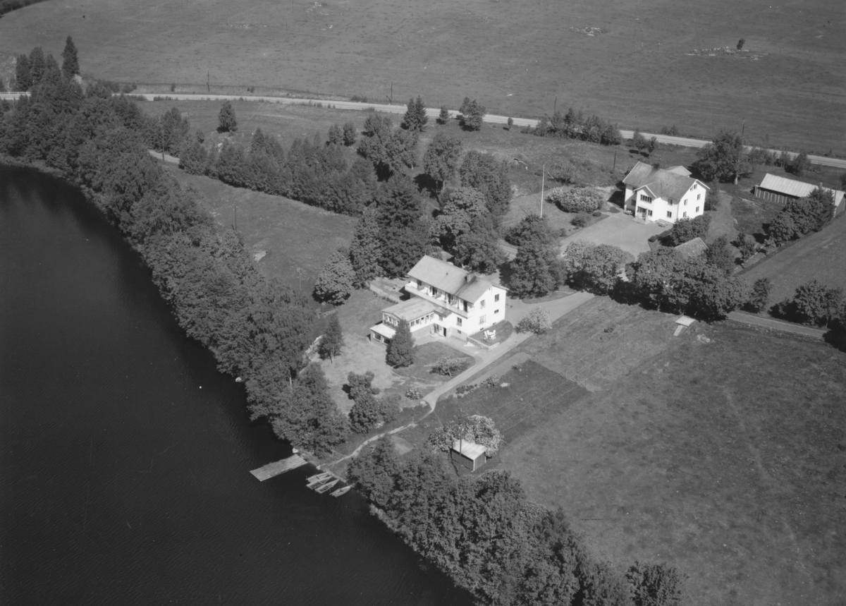 Flygfoto över Sunds herrgård i Jönköpings kommun. Nr P 172