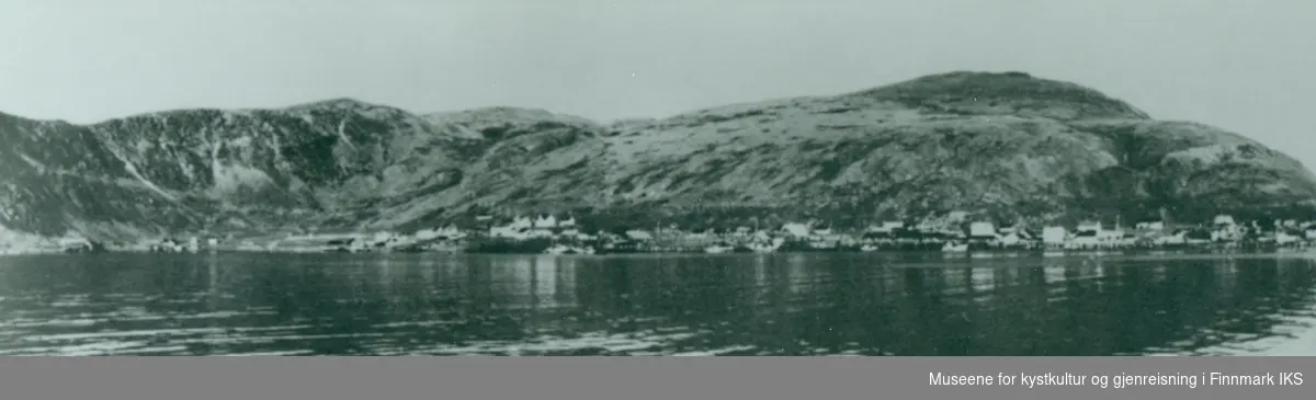 Panoramabilde av Nordvågen, sammensatt av to enkelte bilder. 1939.