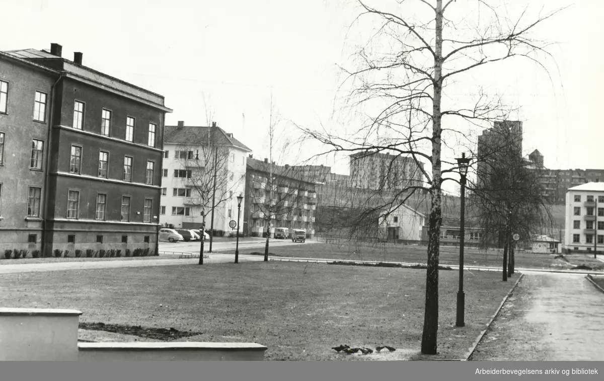 Haarklous plass. Mai 1963