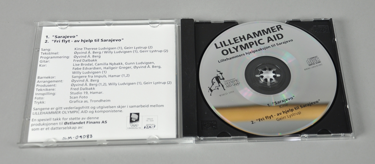 CD med to sanger fremført av Geirr Lystrup og Kine.