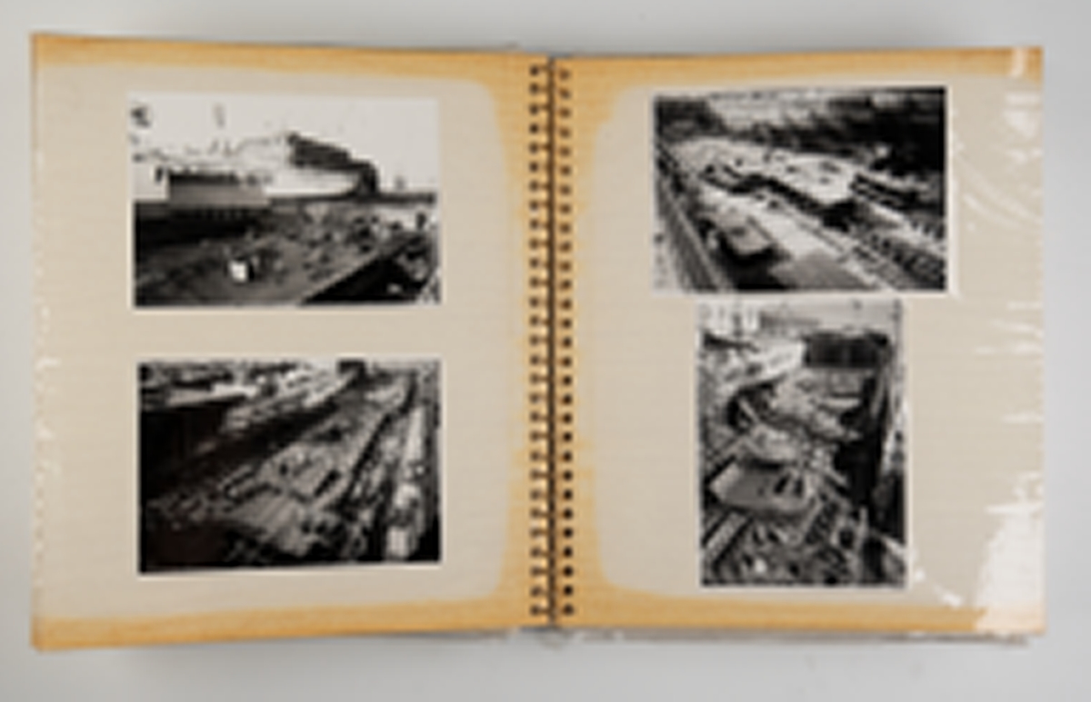 Album med fotografier fra byggingen og leveringen av motorskipet 'Takasago' juni 1972.
